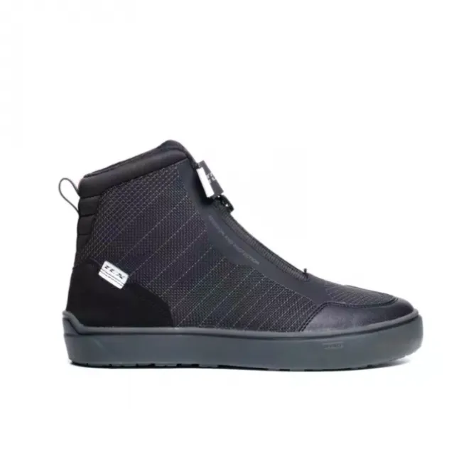 Scarpa Ikasu 2 WP Nero Bianco
